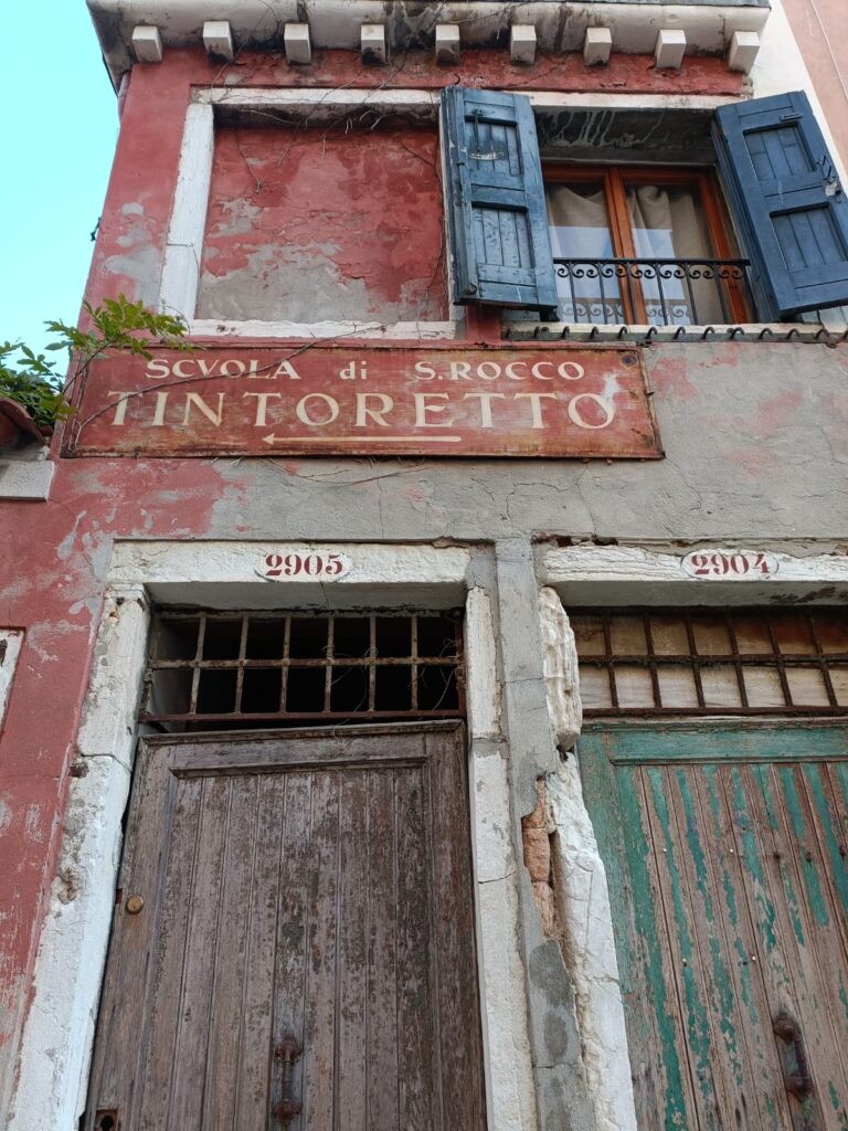 WanderWoman Venice – Licensed tour guide – Nature and interpretive guide – Tour leader