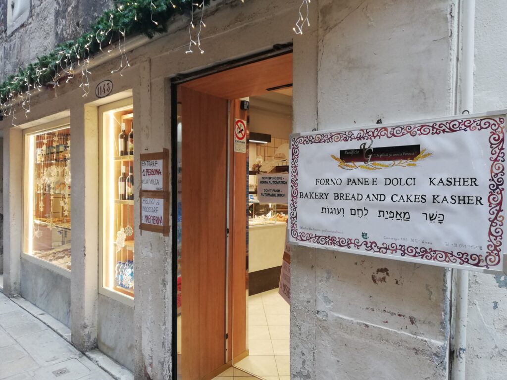 WanderWoman Venice – Licensed tour guide – Nature and interpretive guide – Tour leader